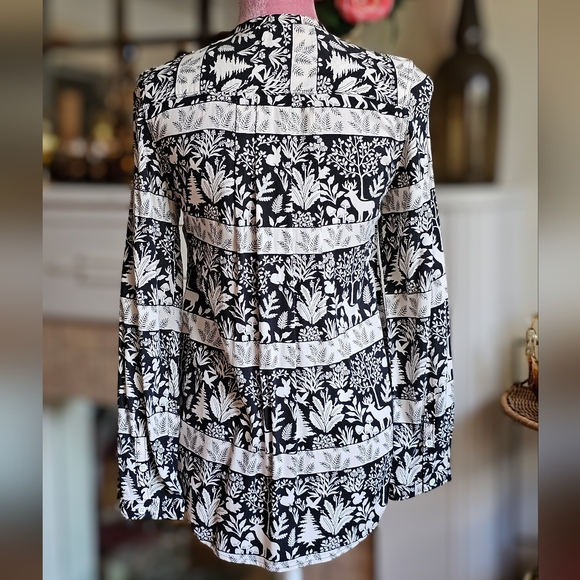 Woolrich tunic style shirt, size small. - Picture 2 of 8